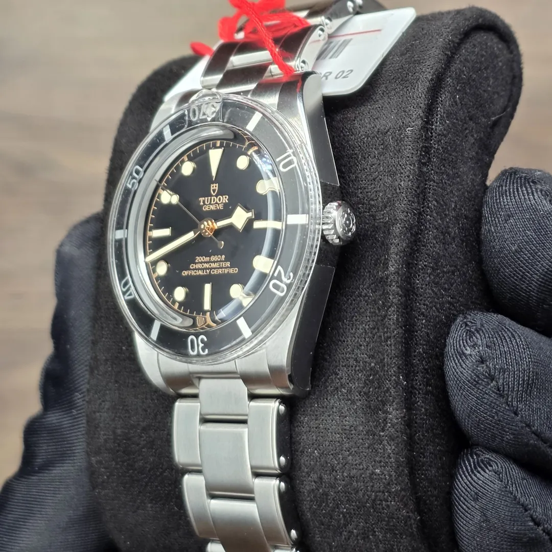 Tudor Black Bay 54 BB54 M79000N-0001 on wrist