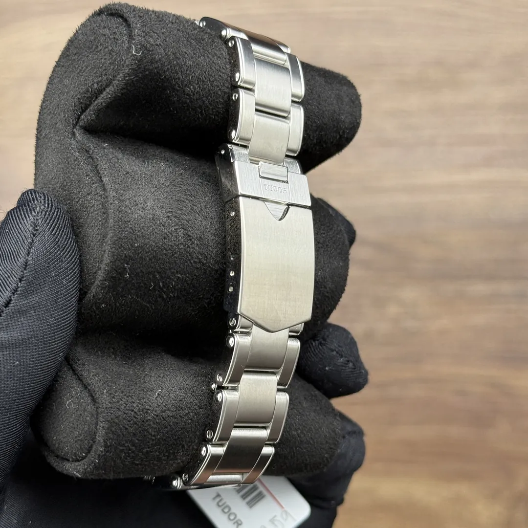 Tudor Black Bay 58 BB58