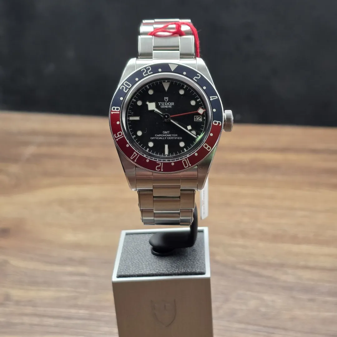 Tudor Black Bay GMT “Pepsi” M79830RB-0001 on wrist