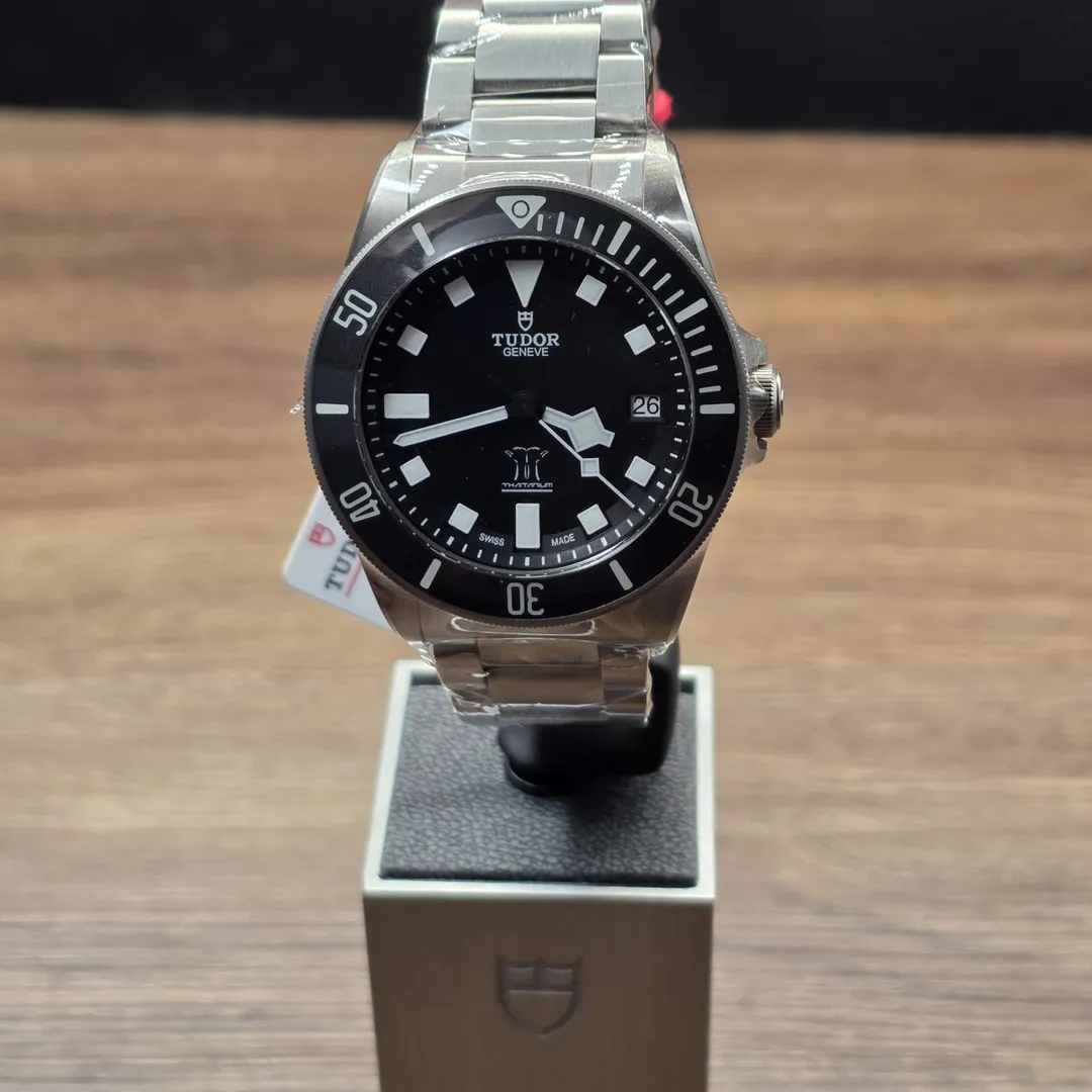 Tudor Pelagos Titanium Limited Numbered Edition (#36 of 50) “THAITANIUM” M25600TN on wrist