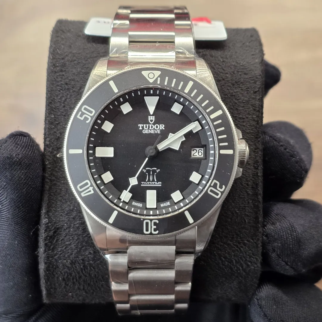 Tudor Pelagos Titanium Limited Numbered Edition (#36 of 50) “THAITANIUM” M25600TN on wrist