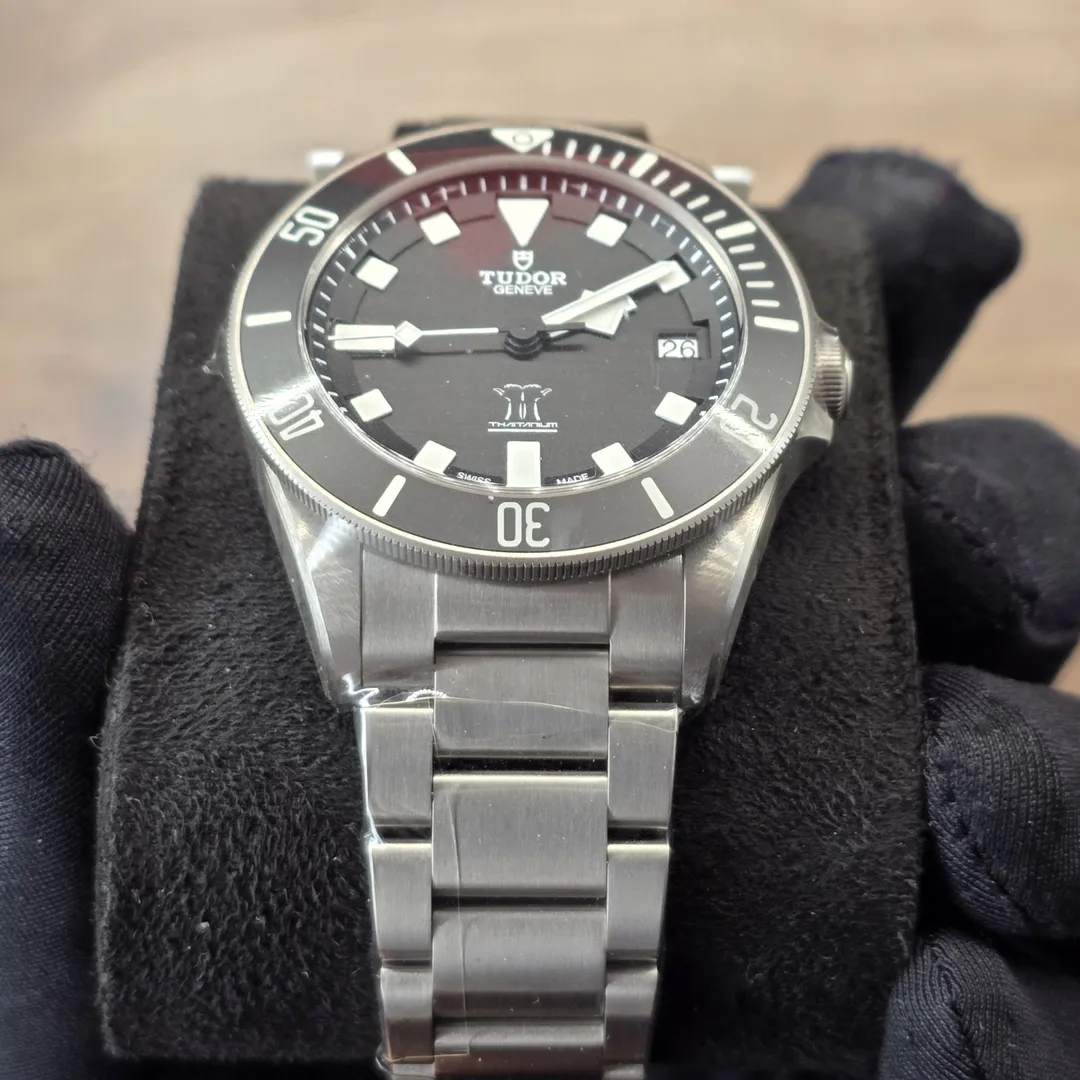 Tudor Pelagos Titanium Limited Numbered Edition (#36 of 50) “THAITANIUM” M25600TN on wrist