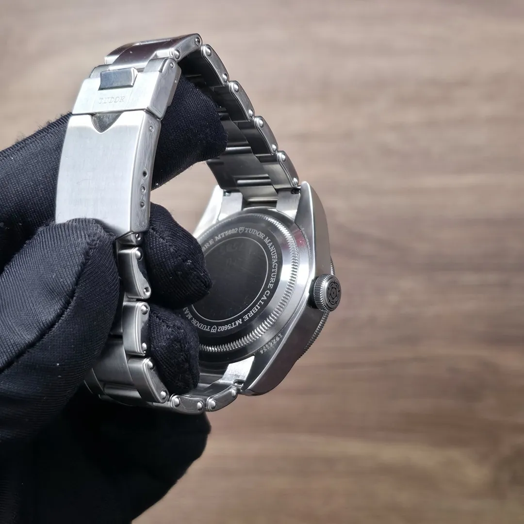 Tudor Black Bay “Harrods" M79230G-0001 on wrist