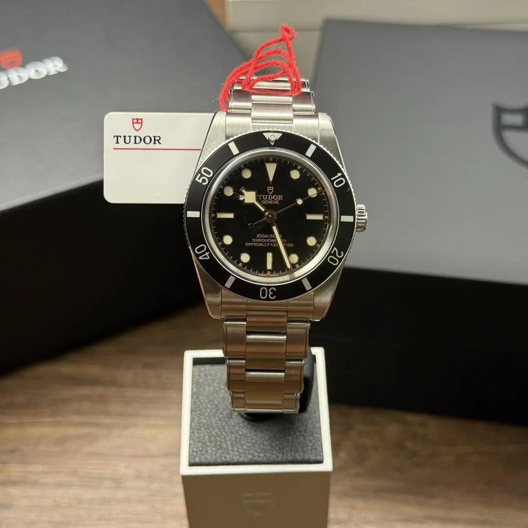 Tudor Black Bay 54 BB54 M79000N-0001 on wrist