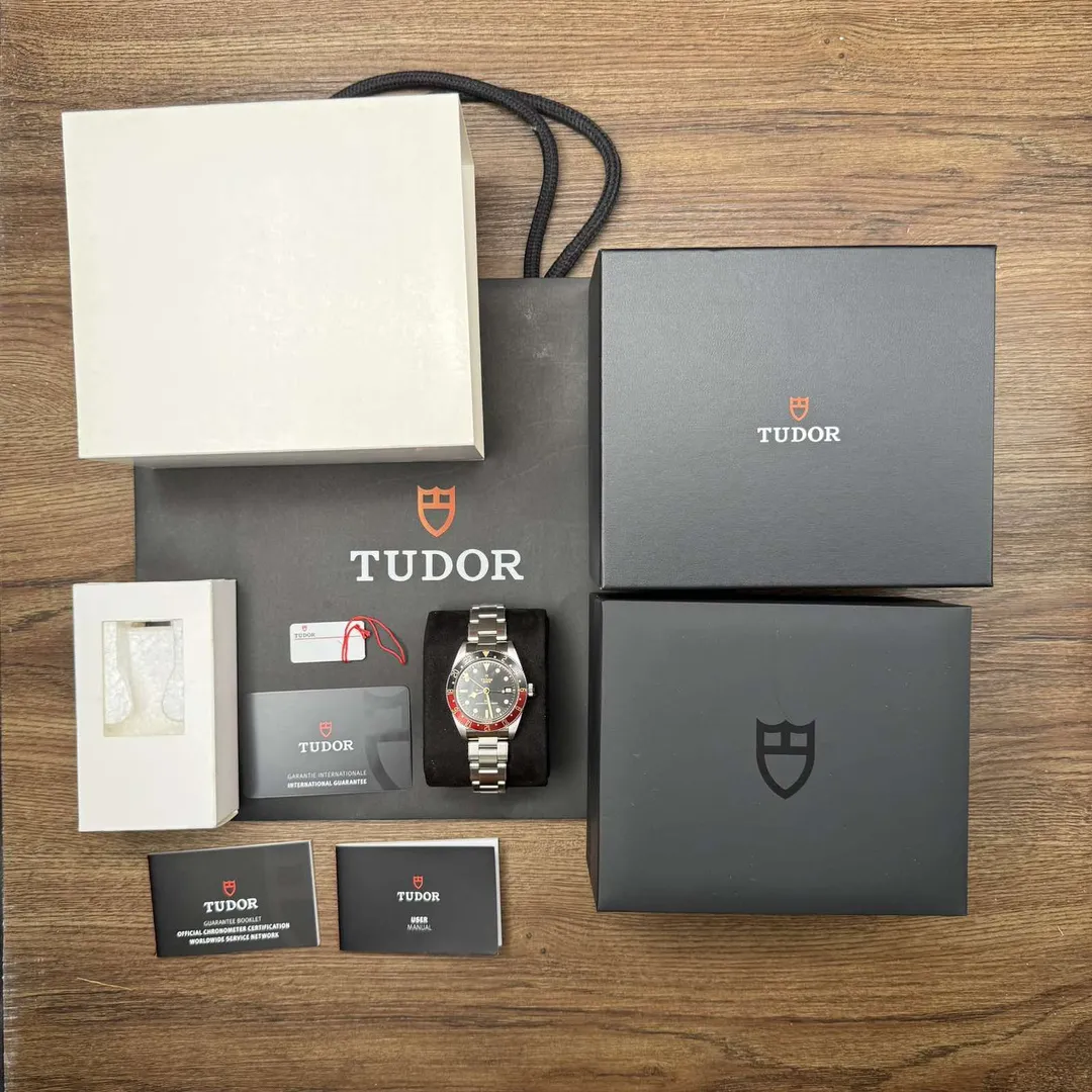 Tudor Black Bay 58 BB58 GMT “Coke” M7939G1A0NRU-0001 on wrist