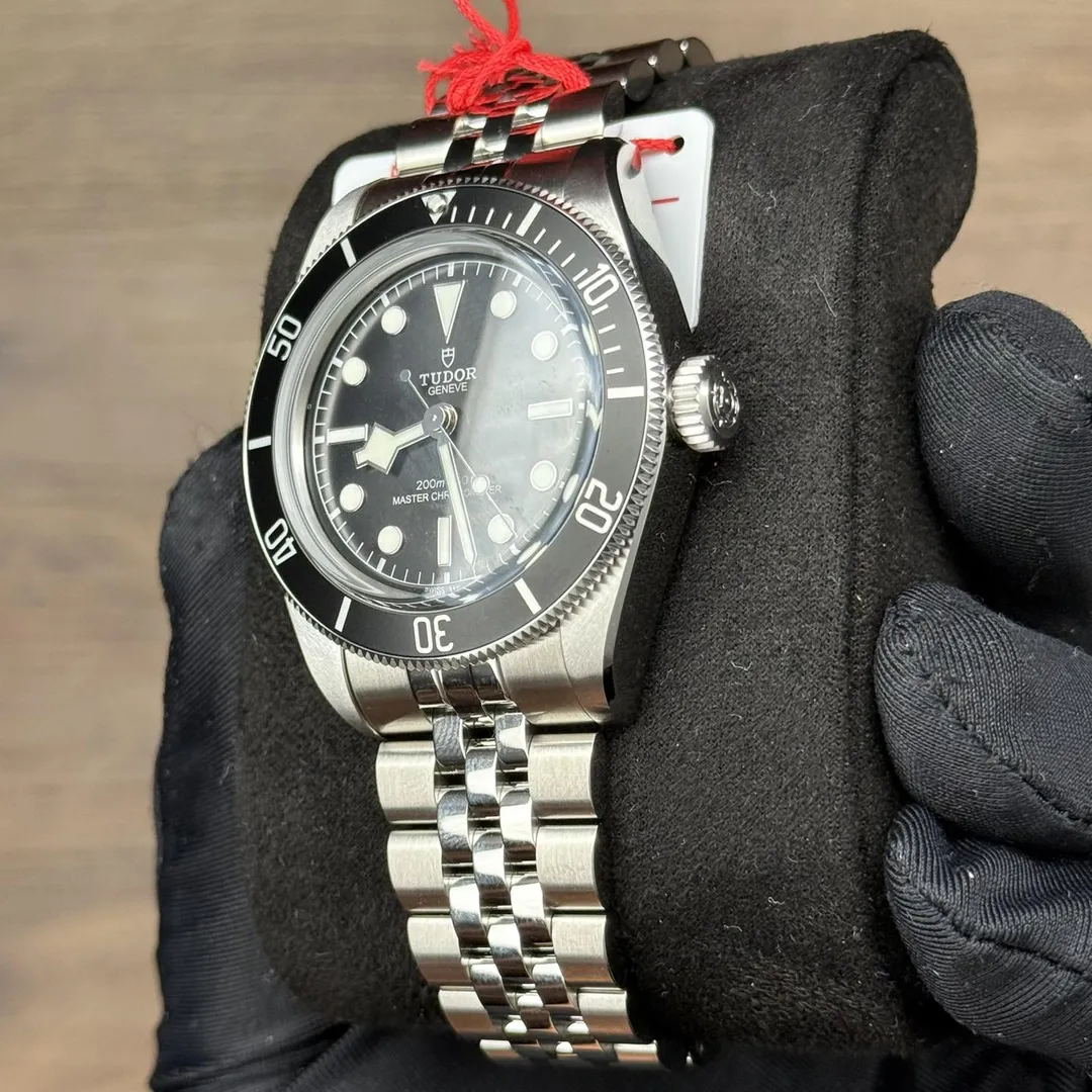 Tudor Black Bay Monochrome on Jubilee M7941A1A0NU-0003 on wrist
