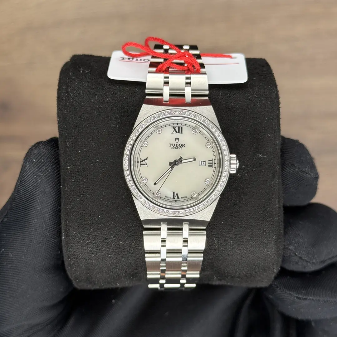 Tudor Royal Diamond-set dial Mother of Pearl