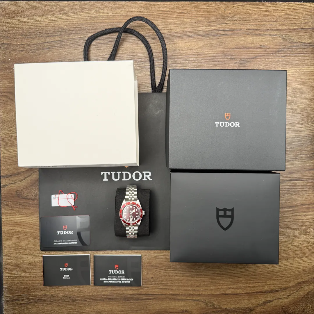 Tudor Black Bay 58 Burgundy