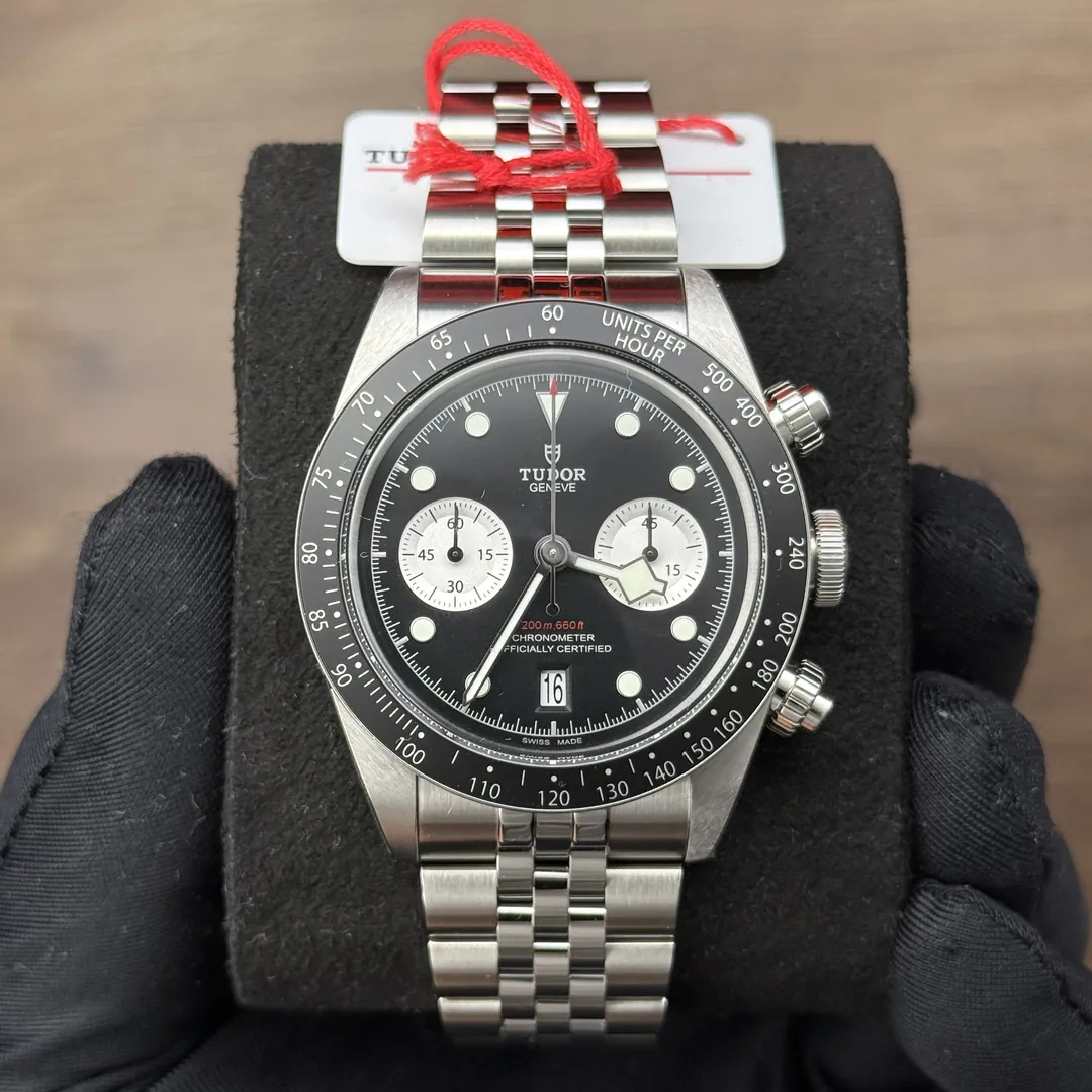 Tudor Black Bay Chrono "Reverse Panda"