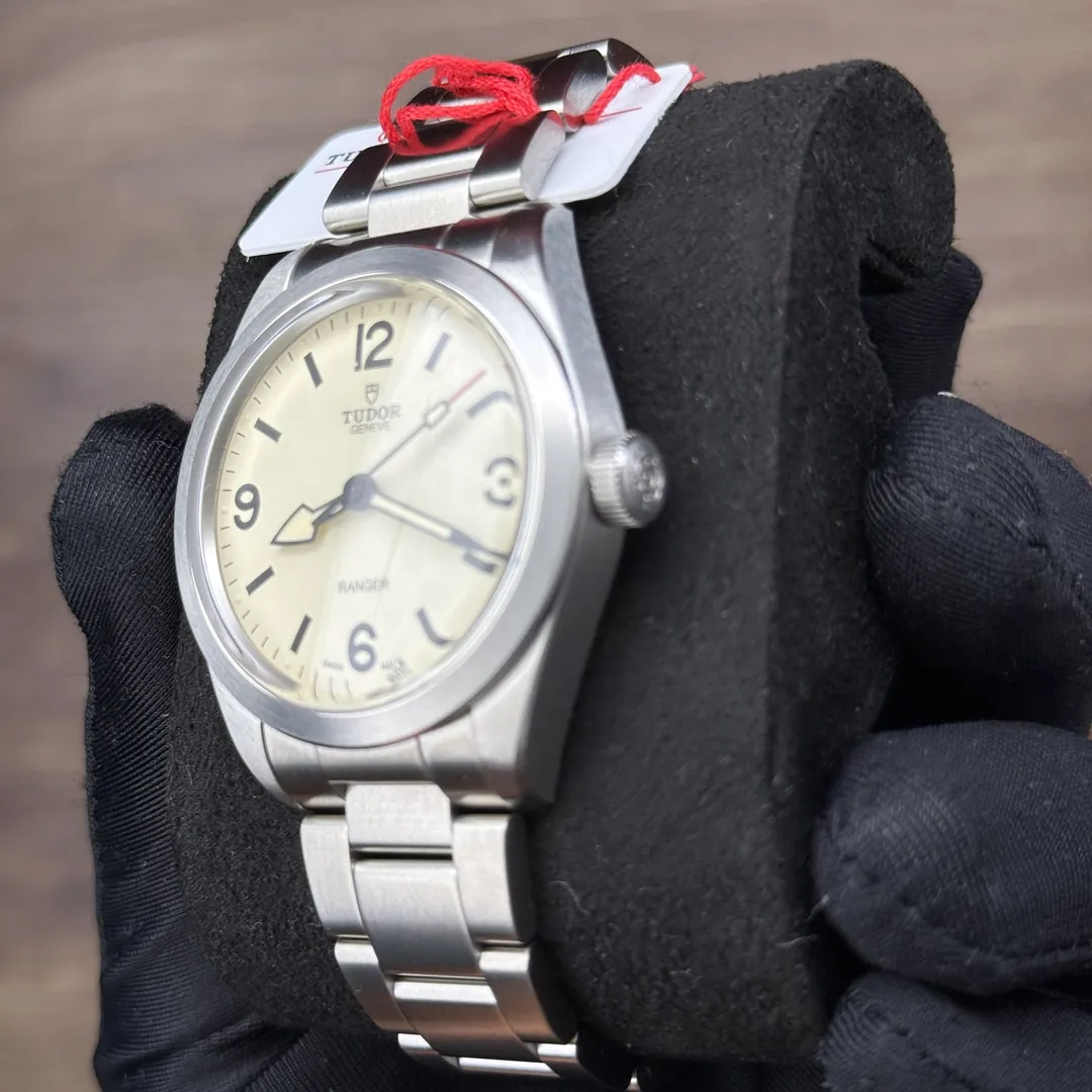 Tudor Ranger Beige "Dune"