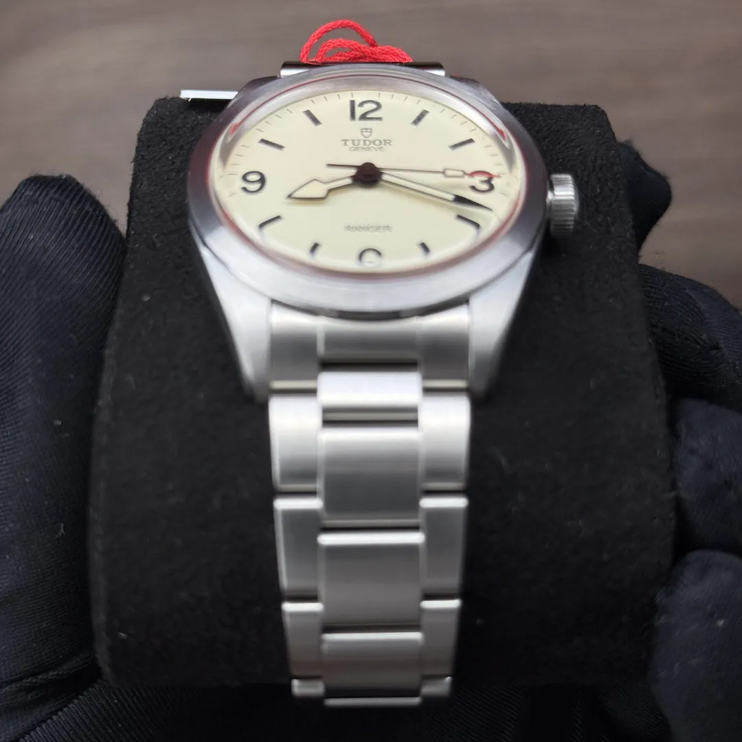 Tudor Ranger Beige "Dune"