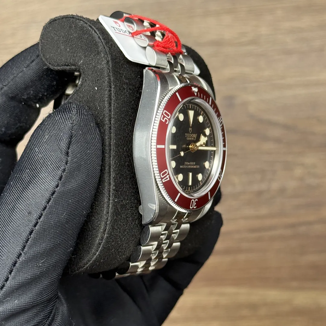 Tudor Black Bay Burgundy