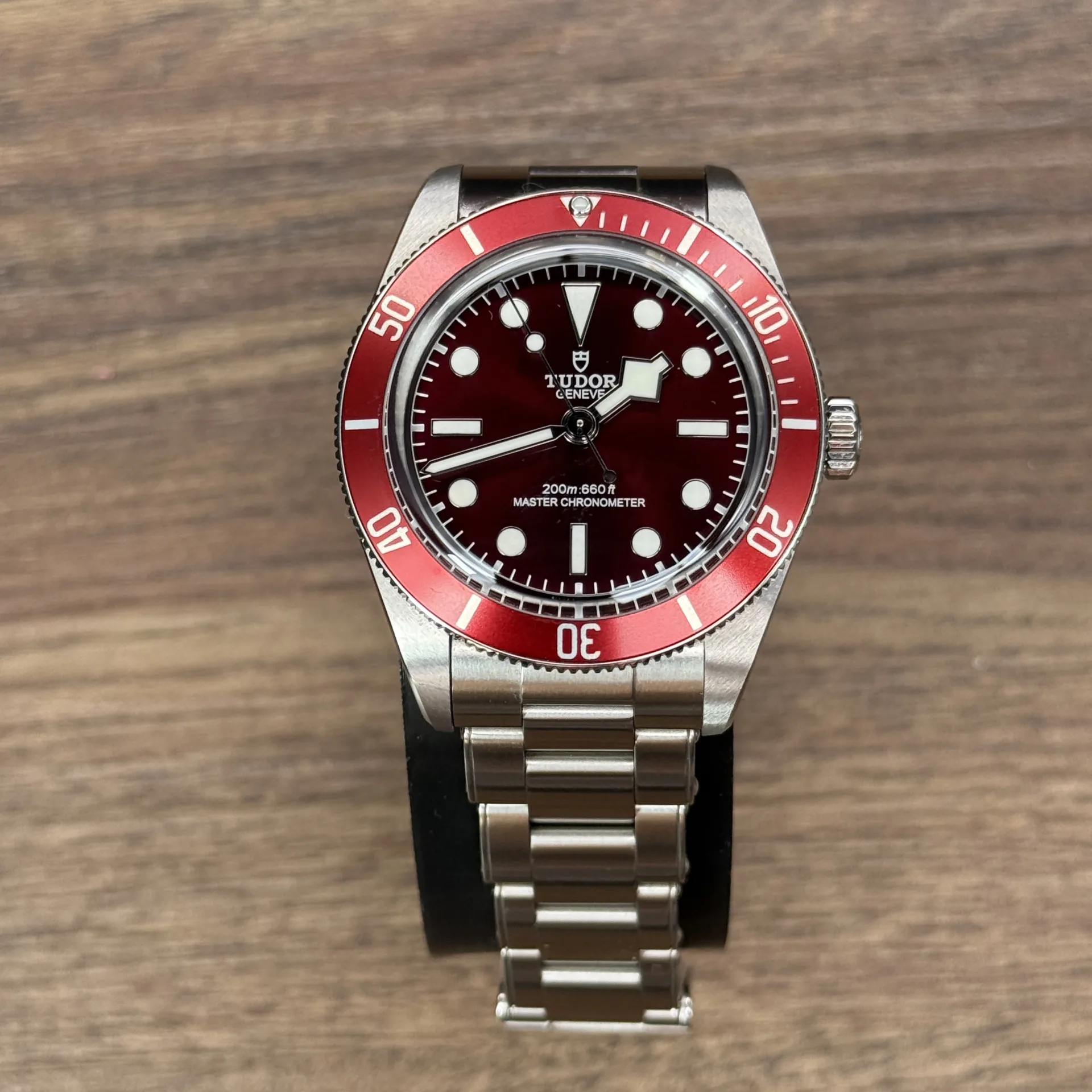 Black Bay 58 Burgundy