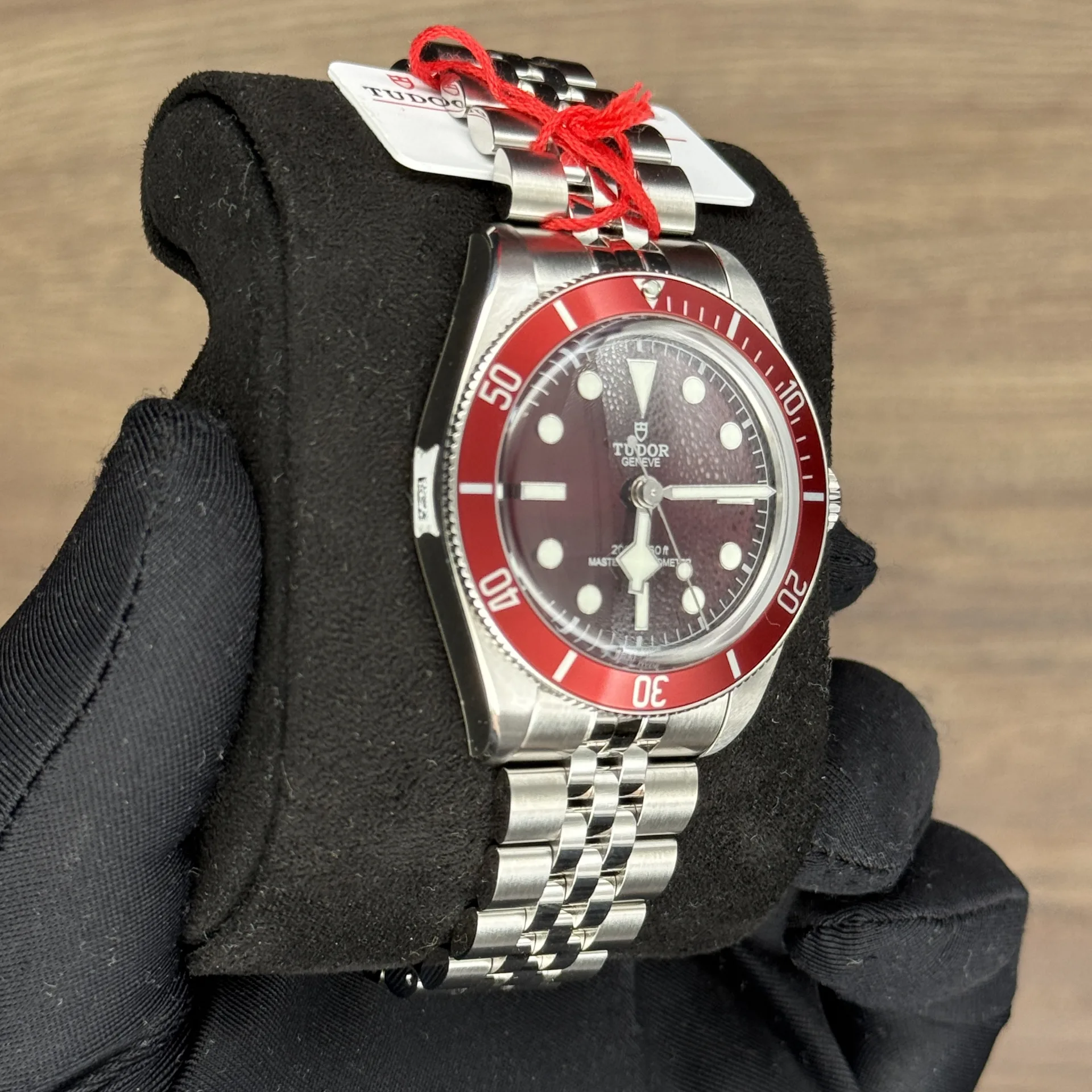 Tudor Black Bay 58 Burgundy