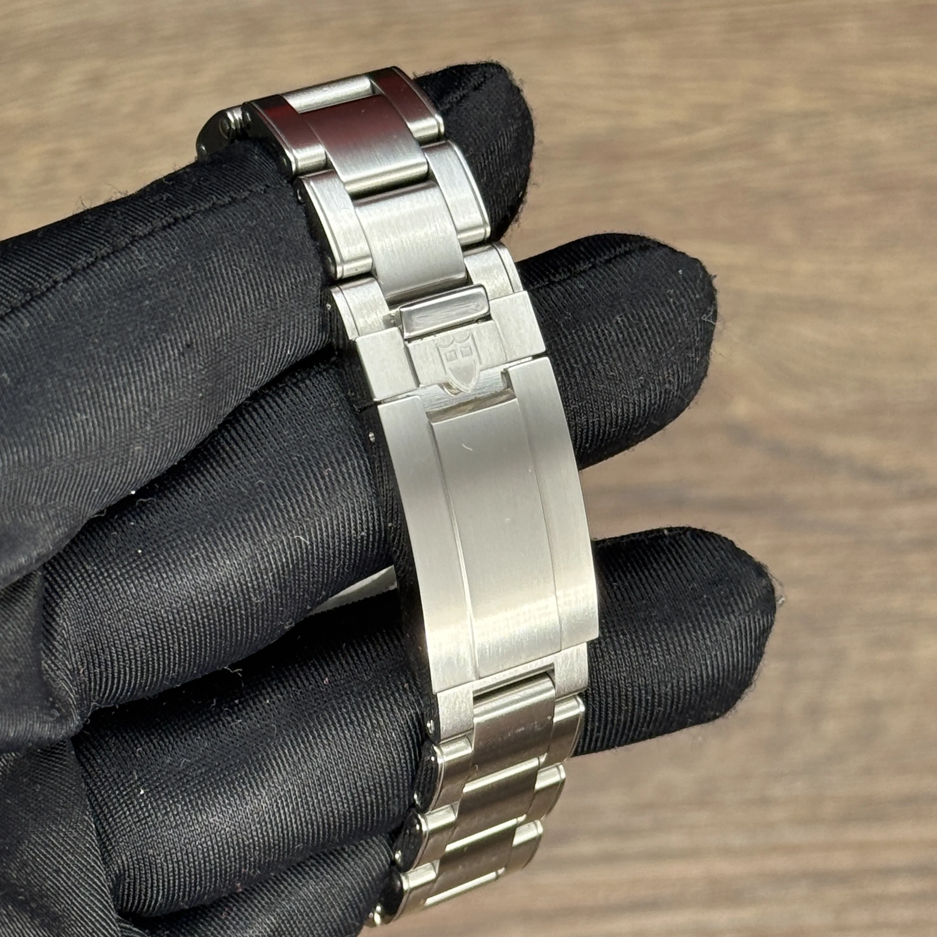 Black Bay Pro GMT