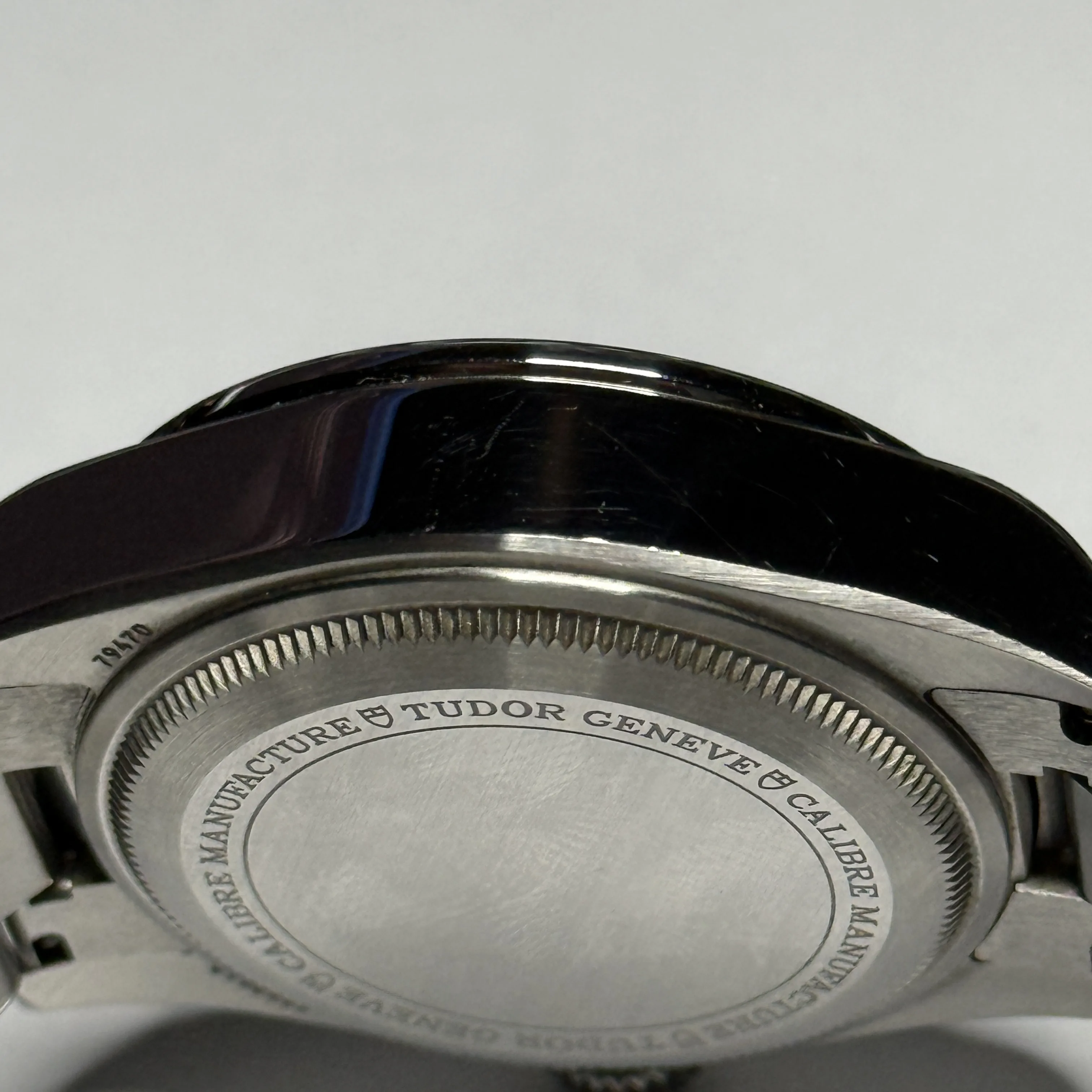 Caseback flaw photo