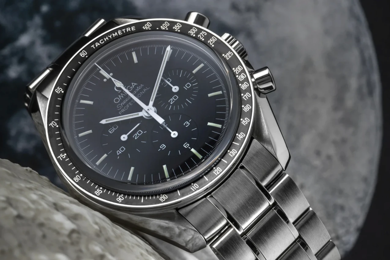 Omega Speedmaster Professional — Apollo chronograph record